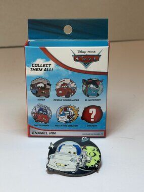 Disney Pixar Cars Tow Mater Blind Box Pin Mystery Glowing Moon Mater Chaser